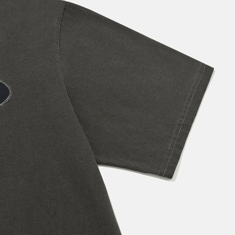 Starry pigment half T-shirts / Black charcoal