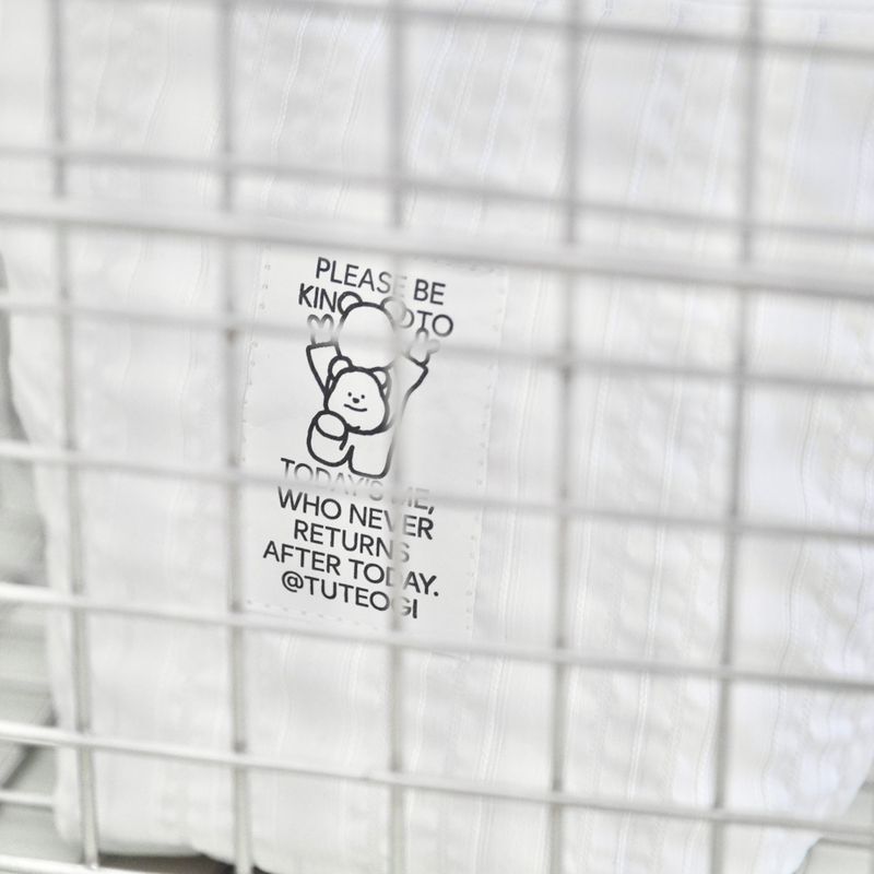 TUTEOGI Dear Pocket pouch (white)