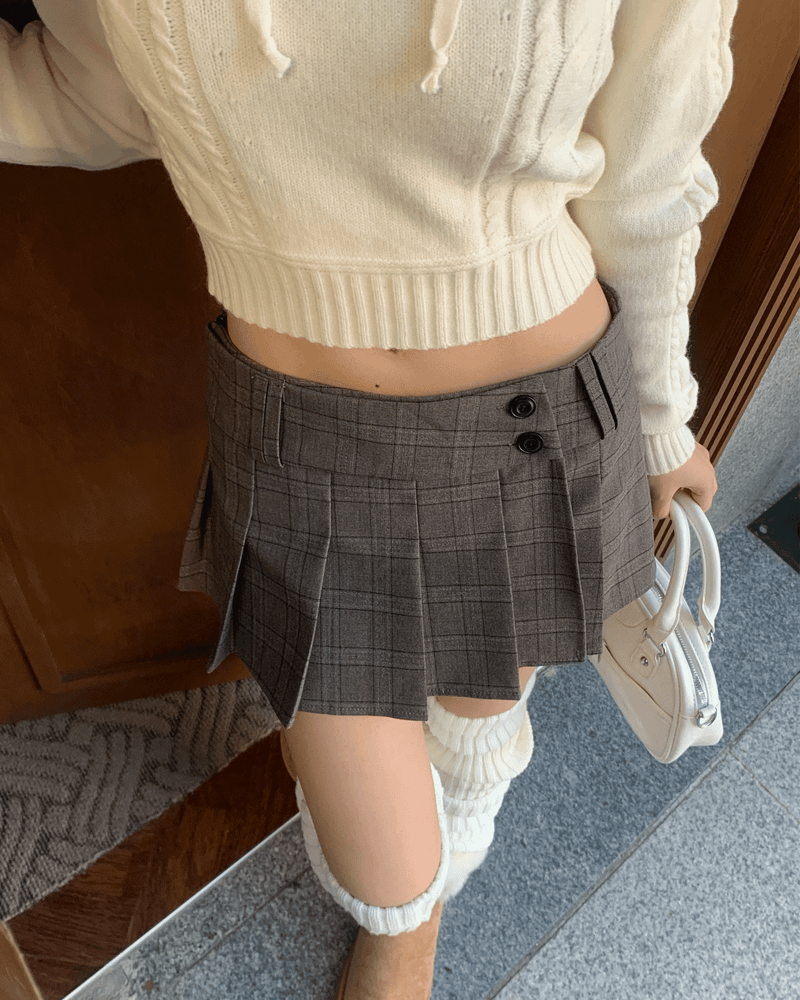 GUSTA（グスタ）の「Wrap Check Pleated Mini Skirt（Skirts）」