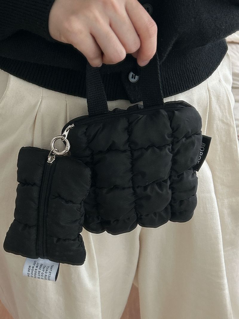 cloud handle pouch