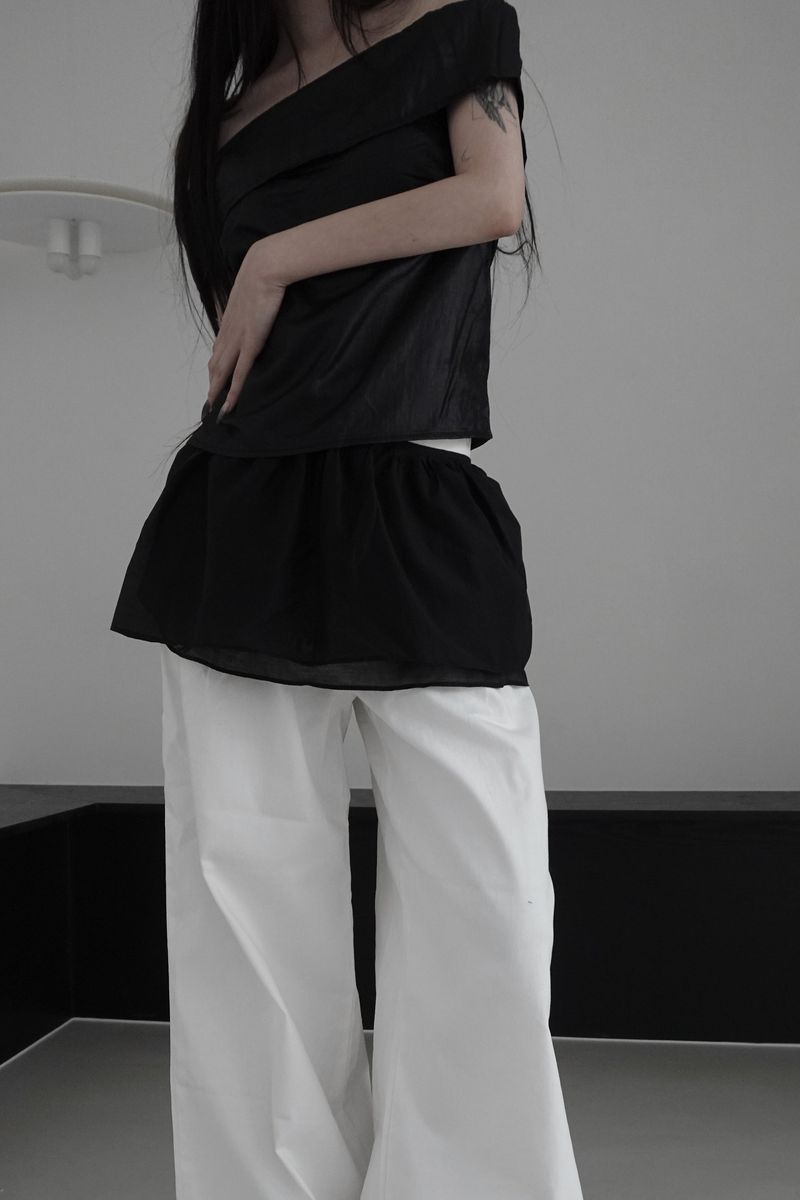 glow off shoulder top (2color)
