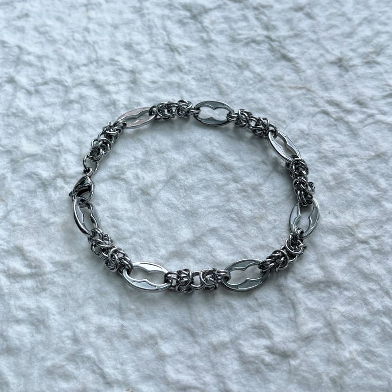 Silver Knot Link Bracelet