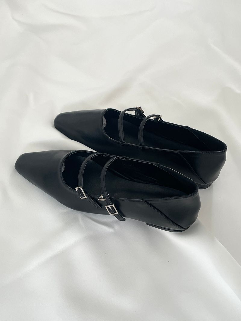 Lady stiletto two strap loafer 