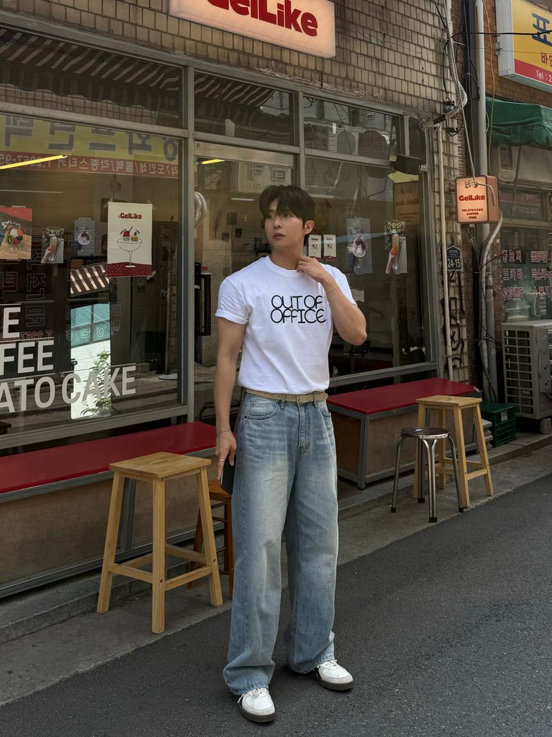 Damage iced denim pants