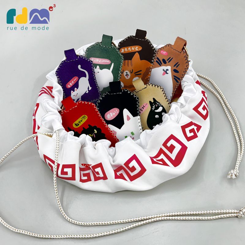 Limited Edition Shichimi Powder Cat Charm × Ramen Drawstring Bag Set