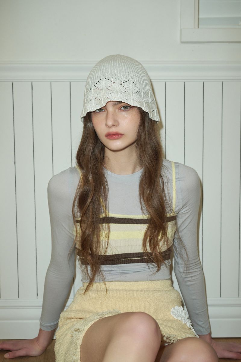 WILY bucket hat_white
