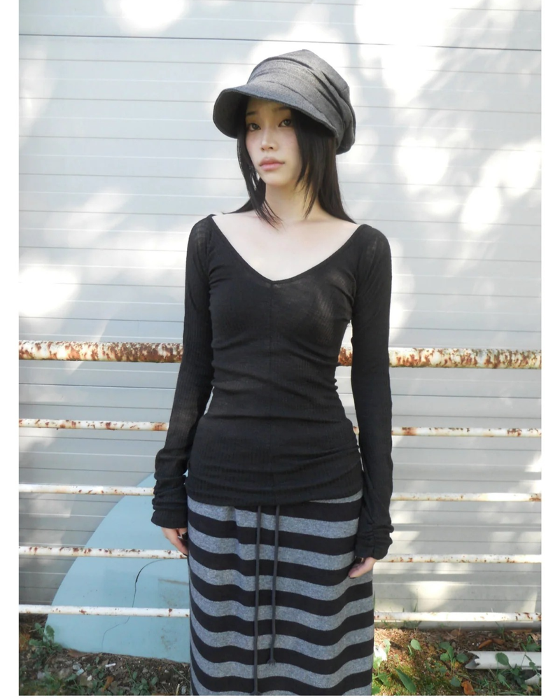 v elf tee