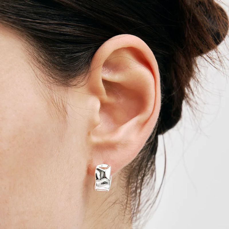 Hei（ヘイ）の「crush one-touch earring（Accessories）」