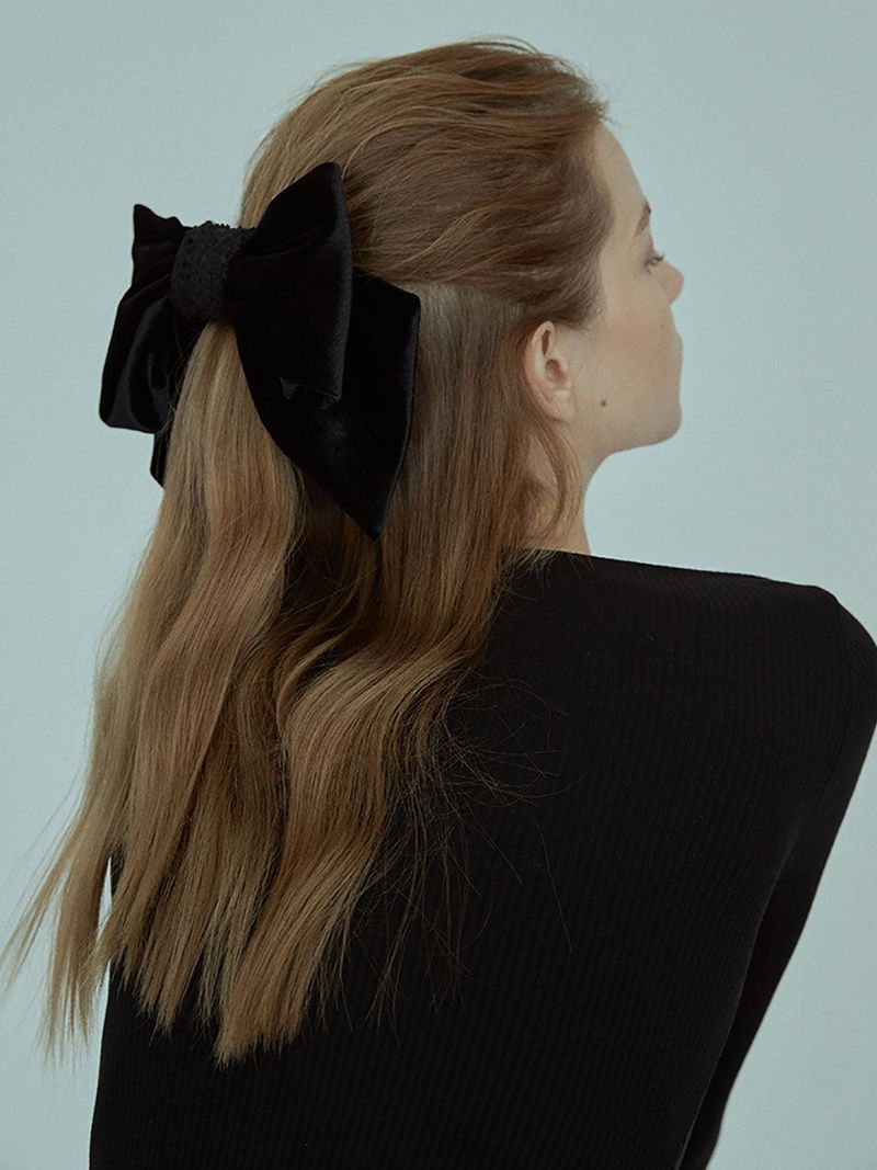 Elizabeth Moments（エリザベスモーメント）の「Tweed Mixed Velvet Ribbon Hair Pin（Hair Accessories）」