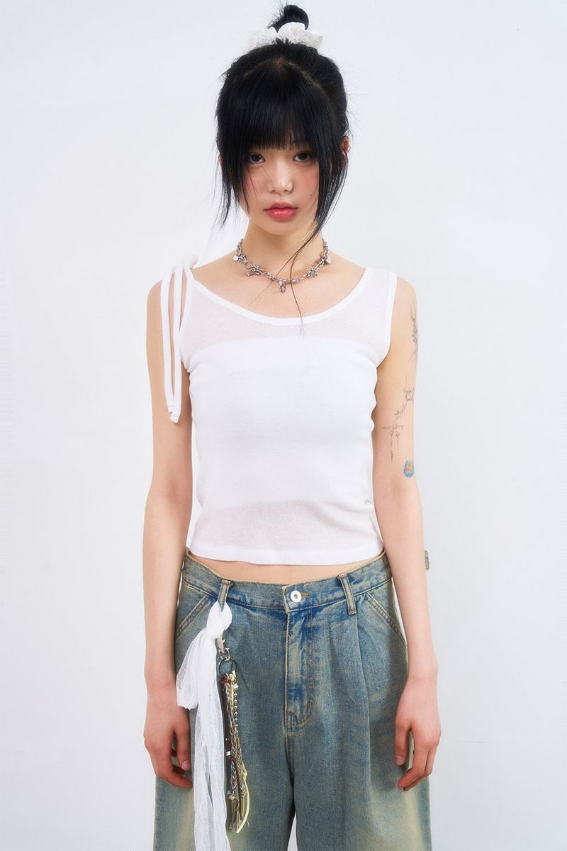 Raucohouse(ラウコハウス)の「Unbalanced shoulder linen sleeveless top(Tops)」