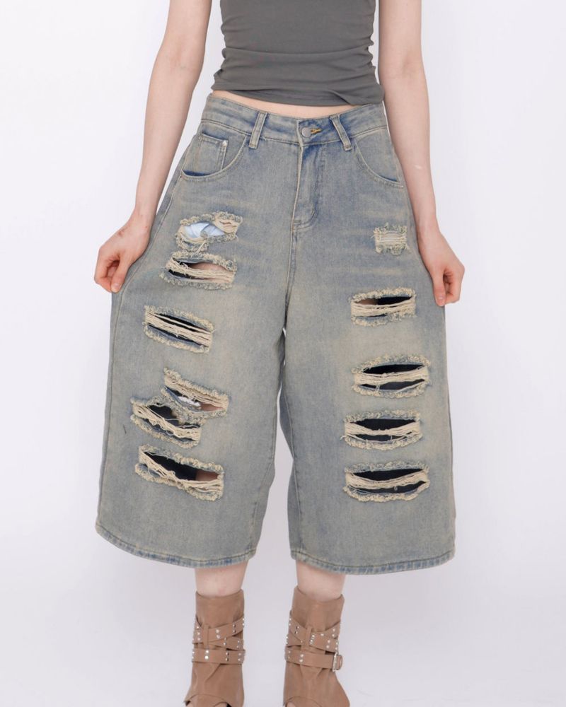 Terran Wide Distressed Bermuda Denim Pants