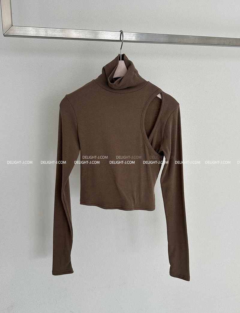 Open Warmer Cropped Turtleneck T-shirt