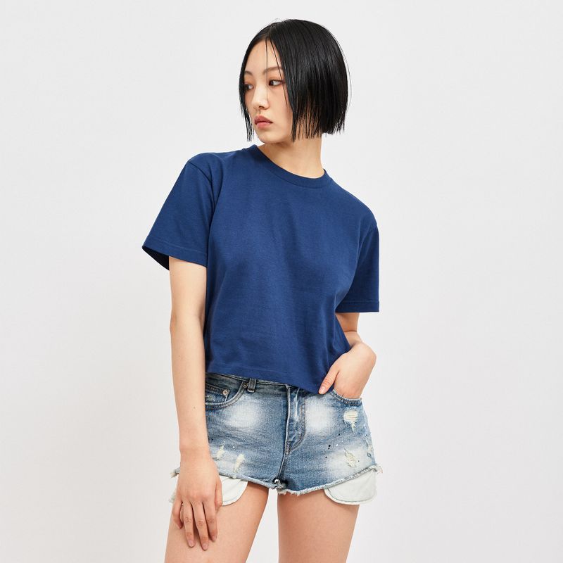 C Wear by the Genius(シーウェア バイザジーニアス)の「Oversized Crop T-Shirt Navy(Tops)」