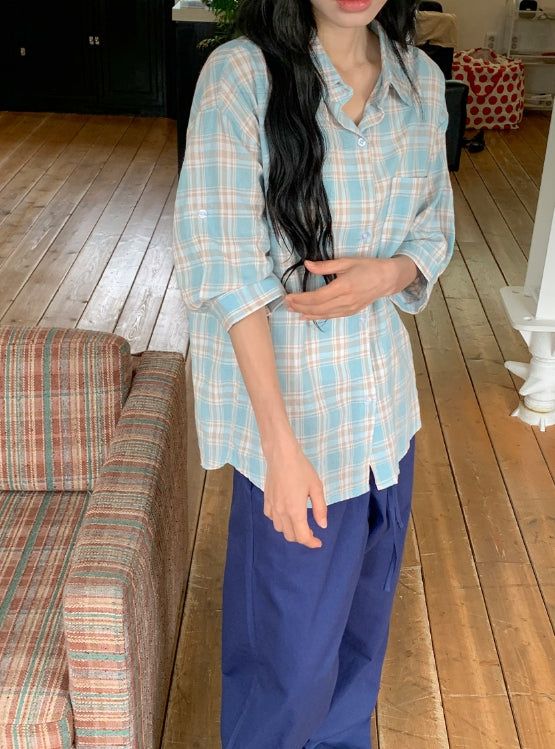 Toui Check Three Quarter Rolled-up Loose Fit Shirt