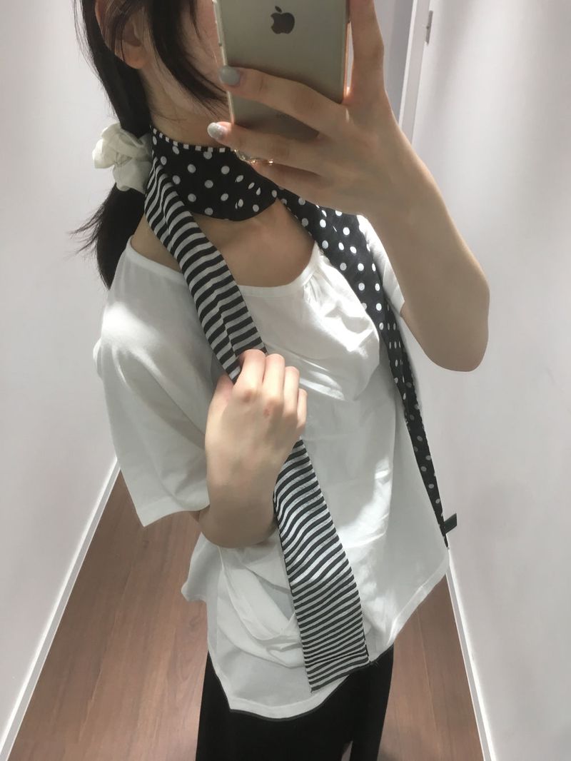 Dual Dot Scarf (1color)
