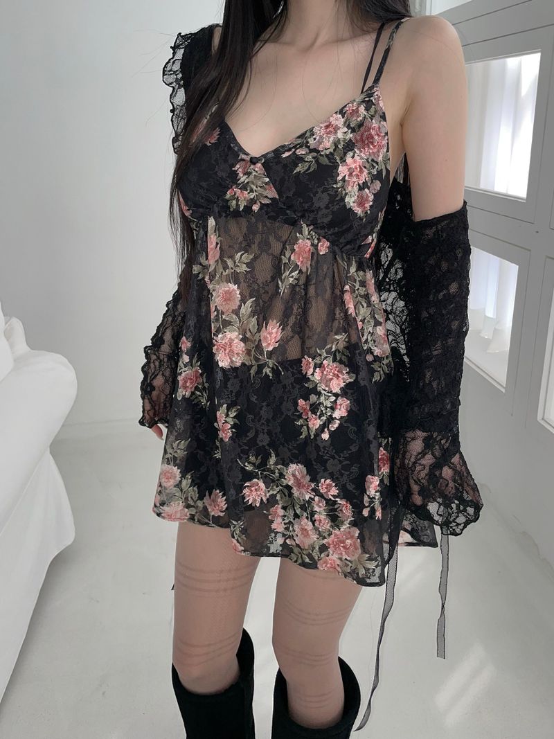THEAIRTOWN(ザエアータウン)の「tell my why ops(3color)(Dresses)」