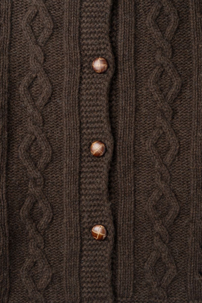 Grandma pom cardigan_brown