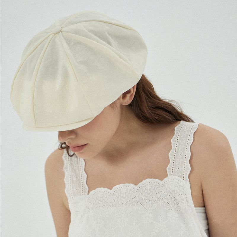 VA Curved Logo Easy Fit Newsboy Cap / Cream