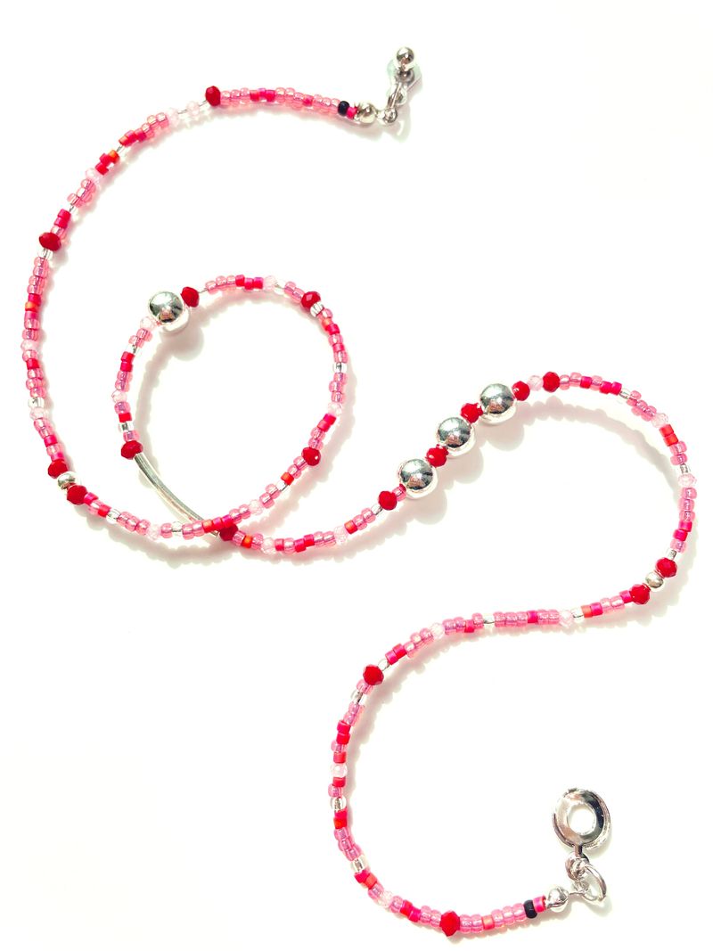 Kichikichiyaya Raspberry Necklace