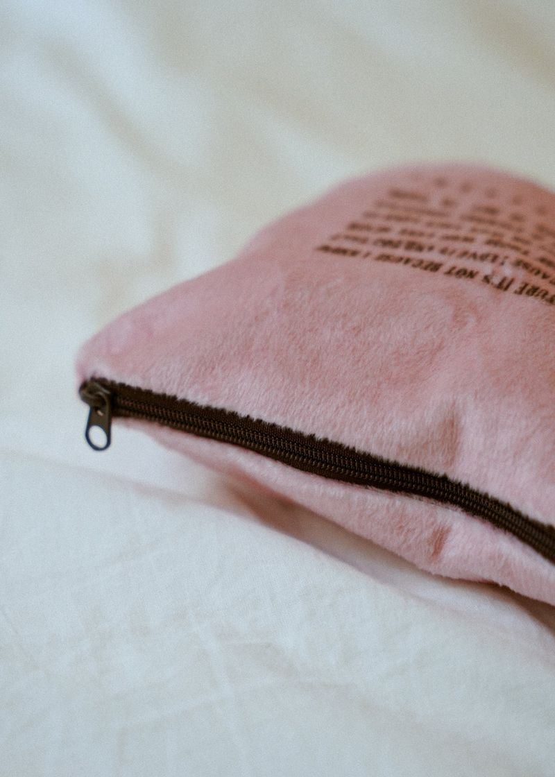 LNL pessoa pouch (4 color)
