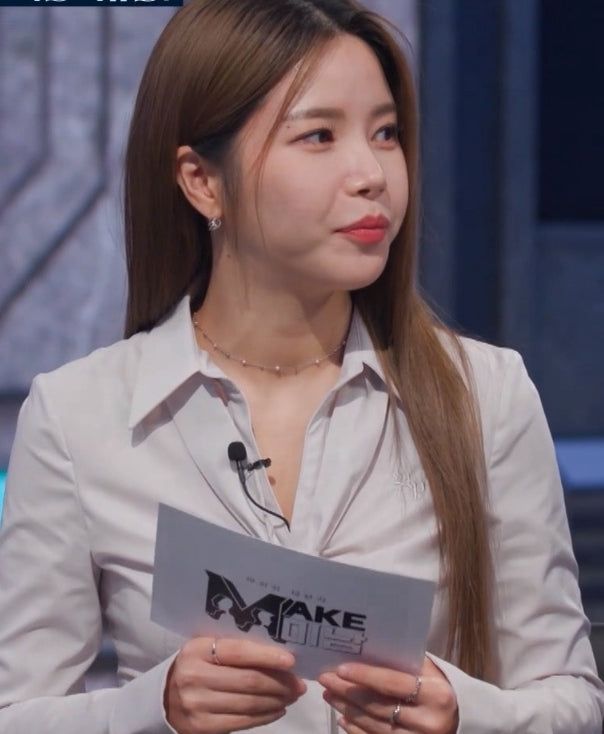 [Worn by Mamamoo Solar] ツイストウェーブ925シルバー+ 14kゴールドメッキ調整可能サイズリングR050-01G