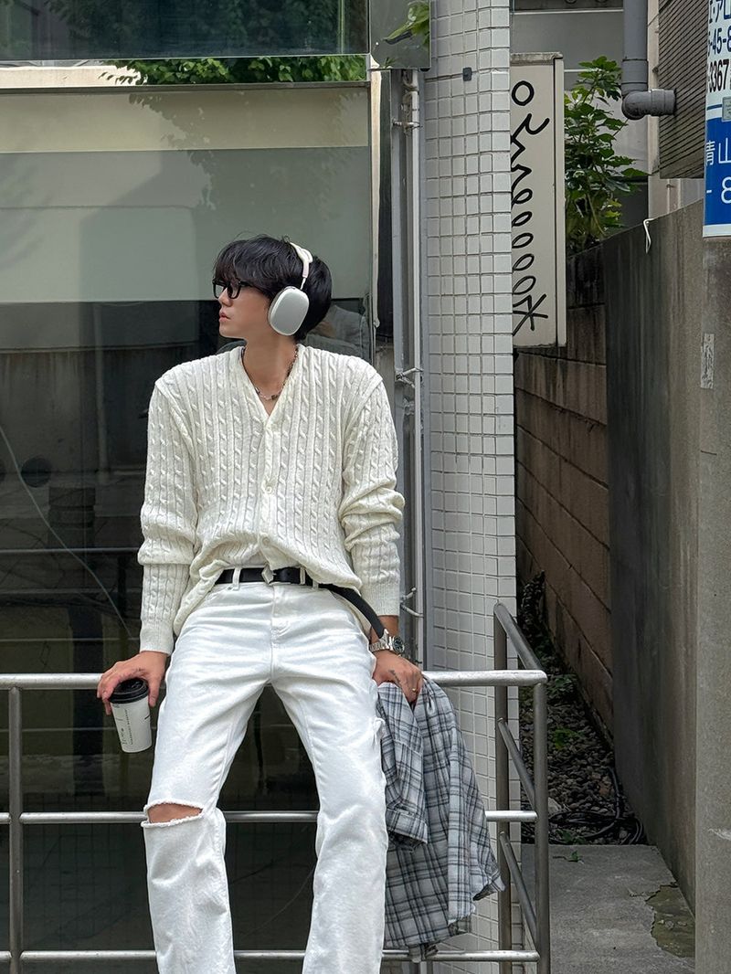 ASCLO（エジュクロ）の「ASCLO Grown V Knit Cardigan (12color)（Tops）」