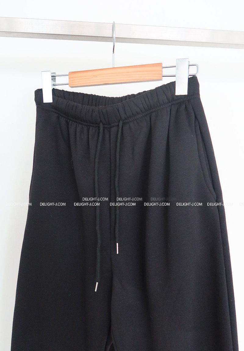 Heart Cubic Napping Hooded & Jogger Two-Piece Set