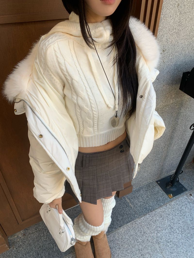 Ice Bloom Fur-Collar Duck Down Short Puffer