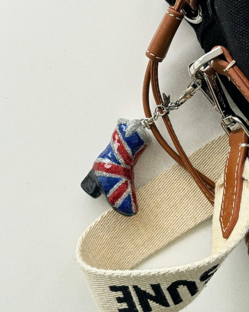 【MADE】 UK Boots (keyring)