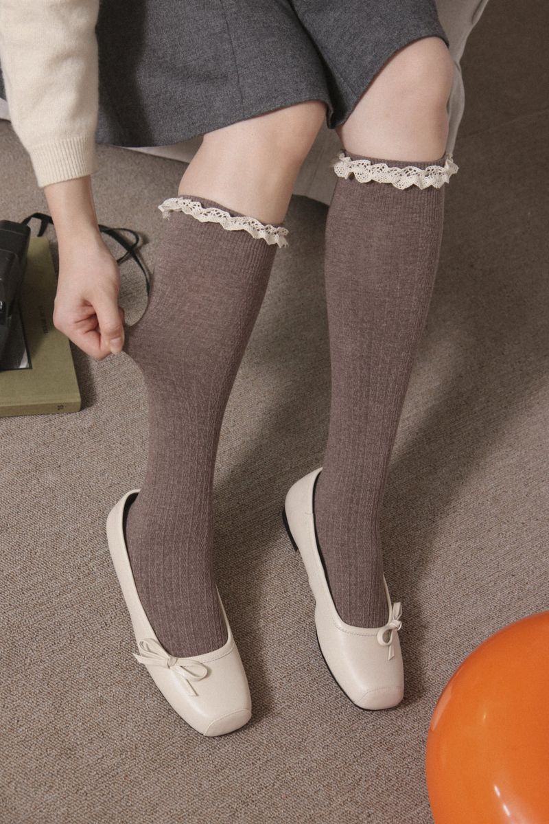lace pattern knee socks (2colors)