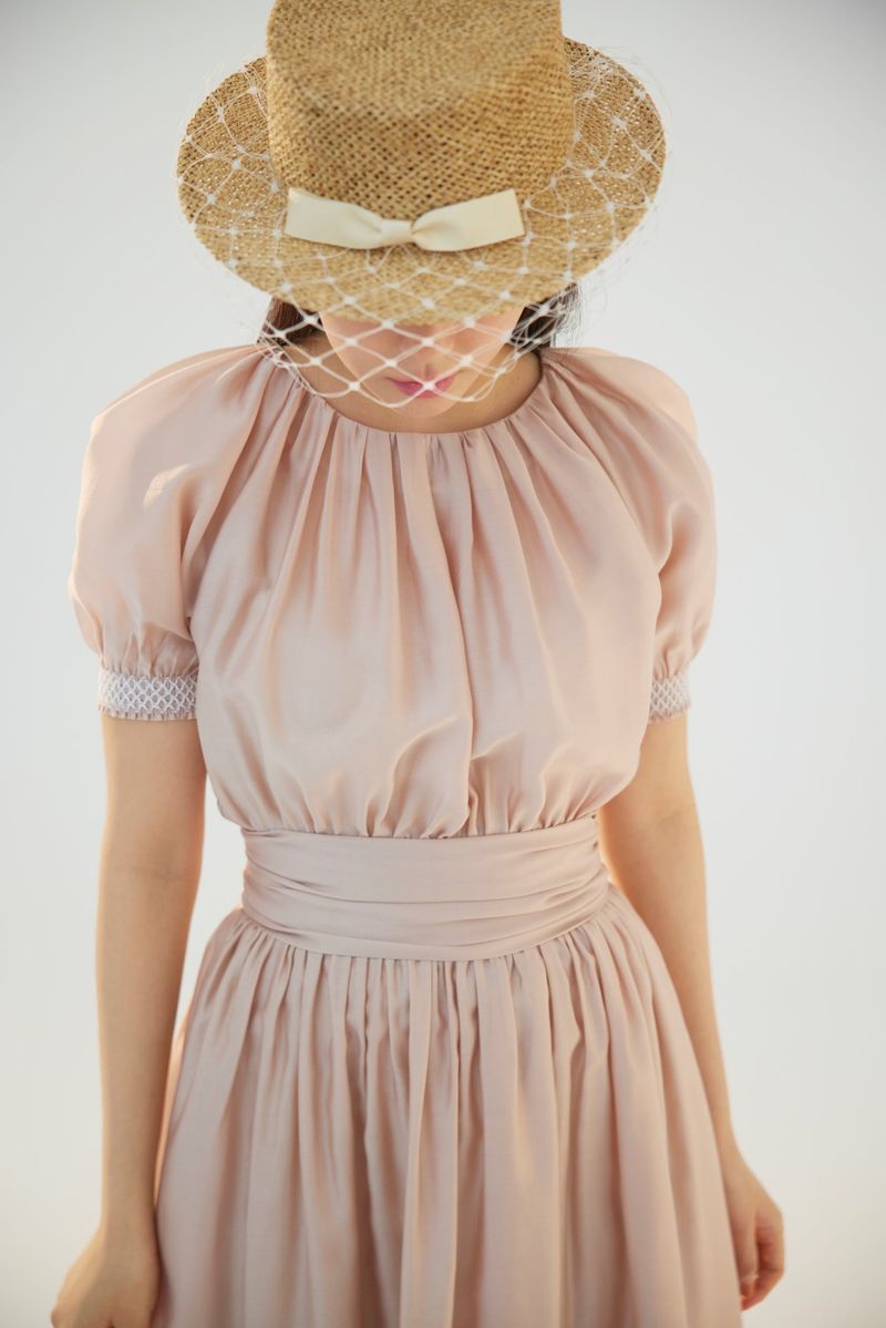 NO.4 DRESS - NUDE BEIGE