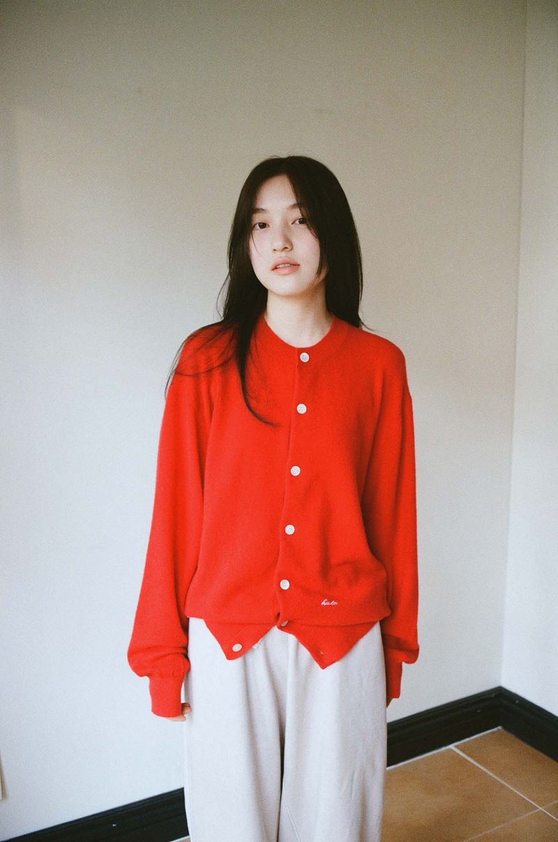 HASTA（ハスタ）の「Cash Blend Knit Cardigan (Red)（Tops）」