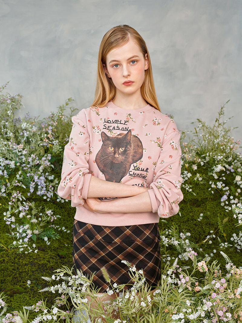 Flower Cat Lettering Sweatshirt (Pink)