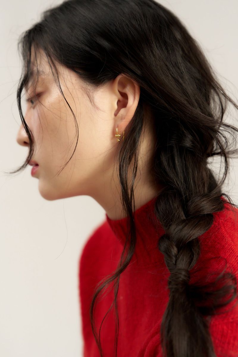 petit flower earring - gold
