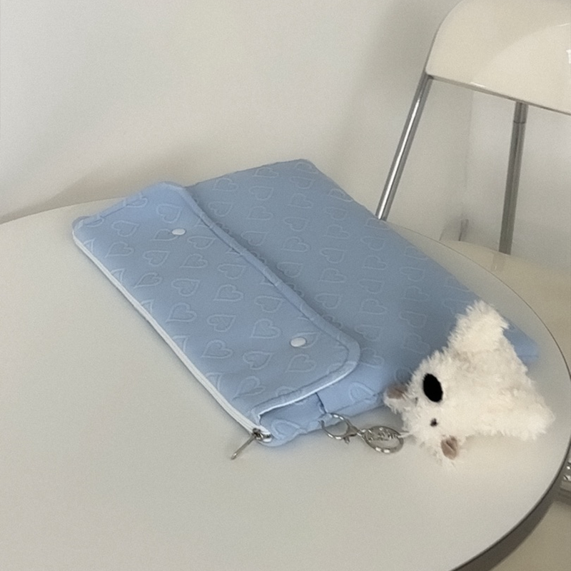 heart ipad pouch (sky-blue)