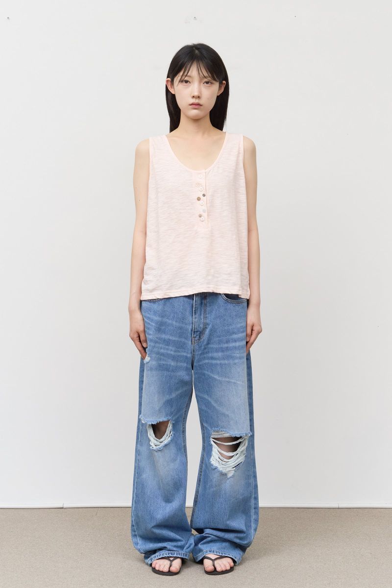 (W) Lodge Button Sleevless