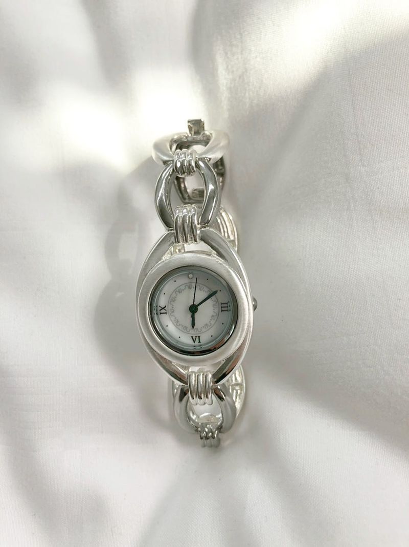 moroi(モロイ)の「ビンテージバンディングウォッチ(アクセサリー)」