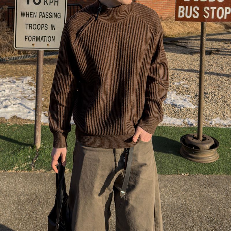 Niv Shoulder Zip-Up Regular Knit