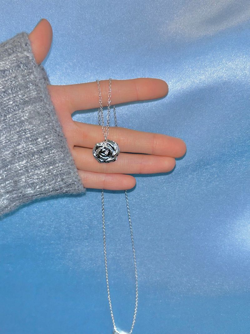 Vintage Rose Necklace