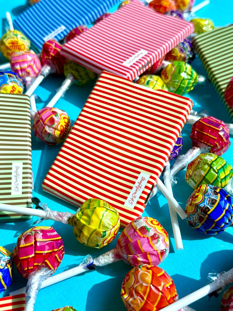 CANDY STRIPE Magsafe Card Pocket / TREEFORFIVE345