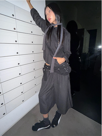 FREEZE BELT BAG IN GREY