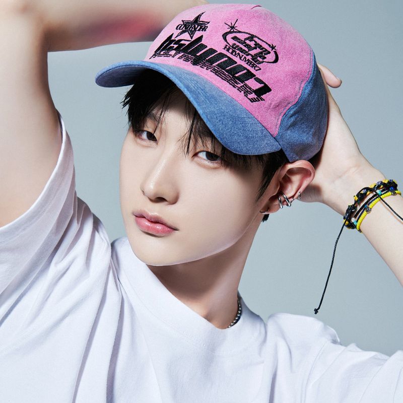 HOLYNUMBER7 X DKZ MBROIDERY CAP_PINK&BLUE