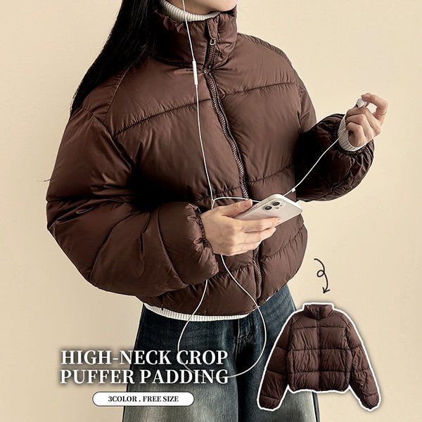 hijjoo（ハイチュー）の「セルダー クロップド パッドジャンパー（ジャケット/アウター）」