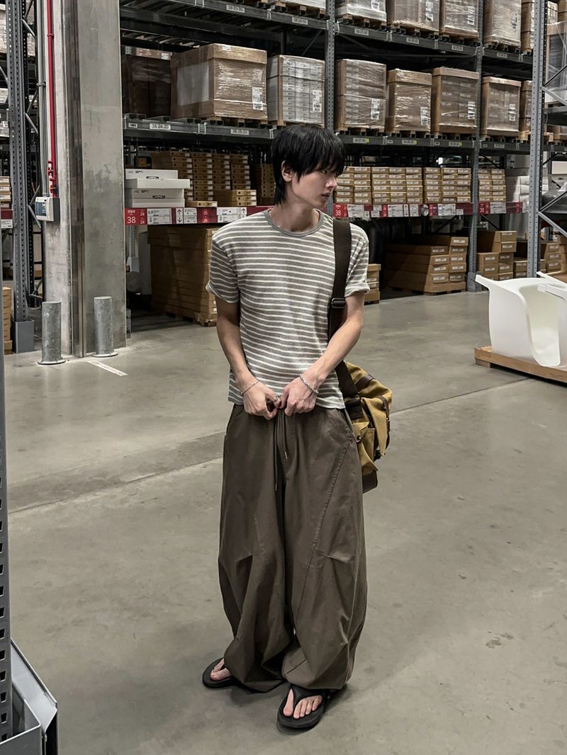 Neo Sand Dart Balloon Wide Pants