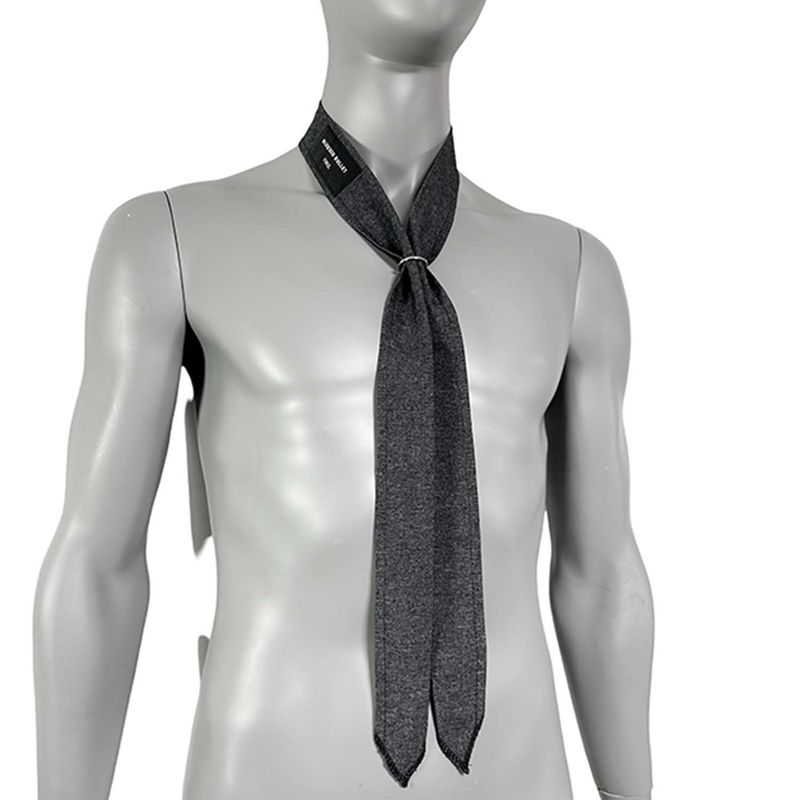 Label multi-tie scarf