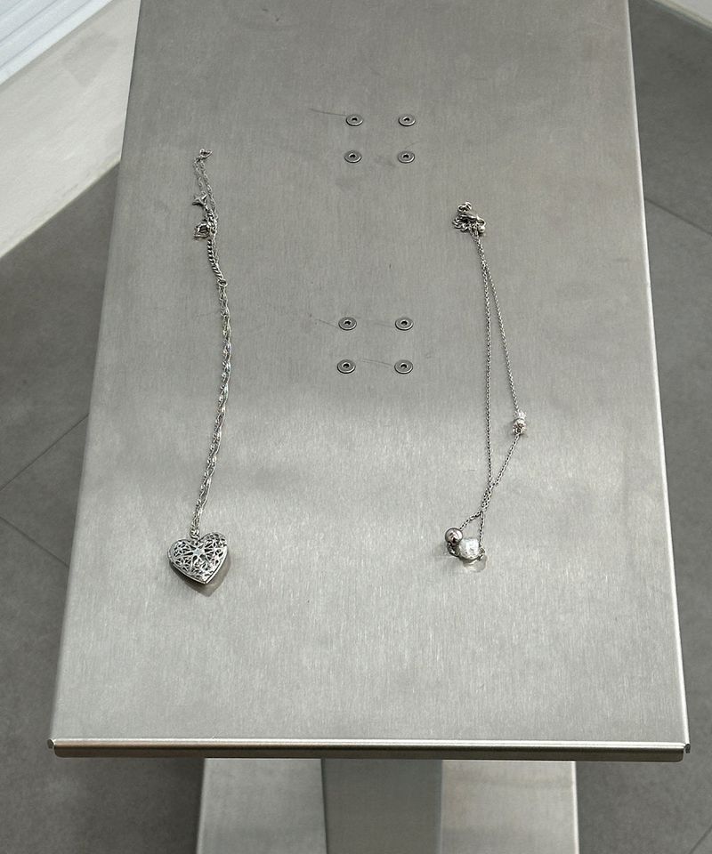 og heart necklace