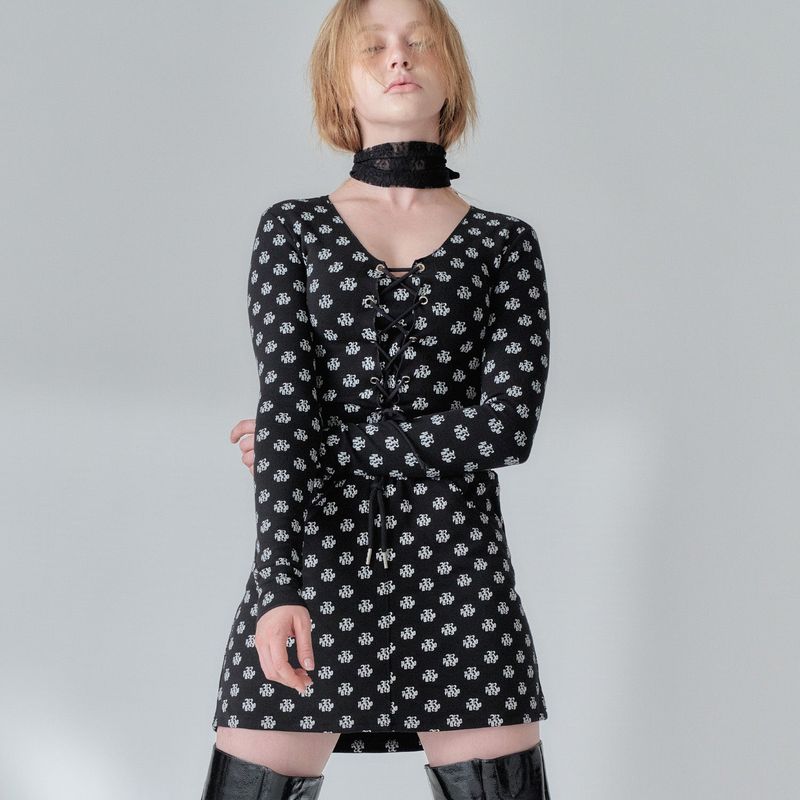 203-LOGO LETTERING SKIRT