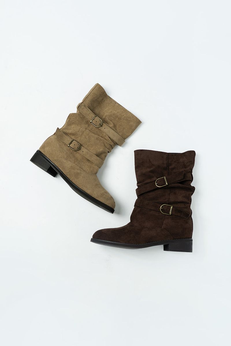 Suede buckle boots_beige