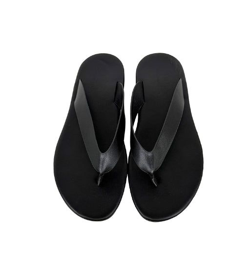Lobby Slider Leather Slippers