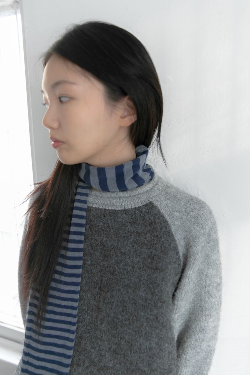 omoosoohy（オムスヒ）の「two stripe muffler(3colors)（Fashion Accessories）」